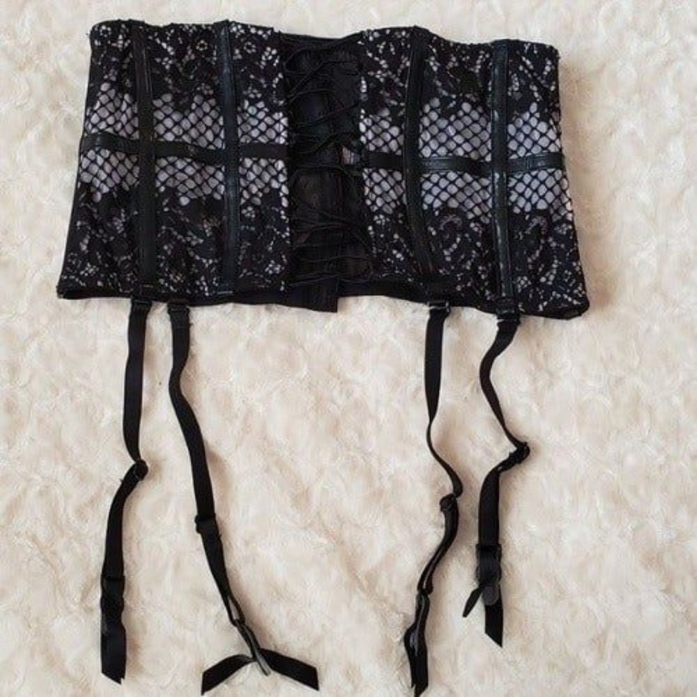 VS  waste cinching corset garter Small